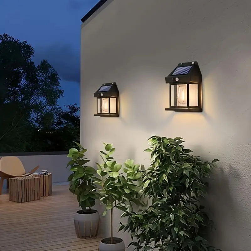 Solaréa outdoor light side view, slim Scandinavian design solar outdoor lighting