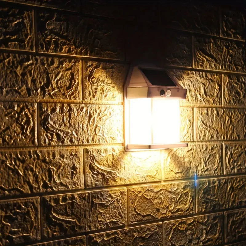 Solaréa outdoor light close-up of the housing and solar cell, quality solar wall light
