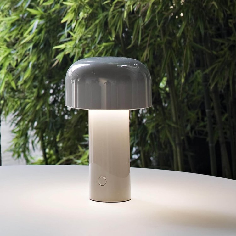 Agari mushroom table lamp, cordless dimmable LED touch light, on a desk