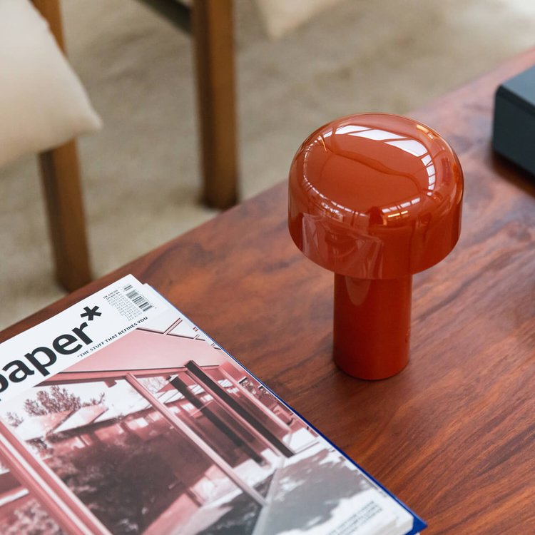 Agari mushroom table lamp, cordless dimmable LED touch light, detail view
