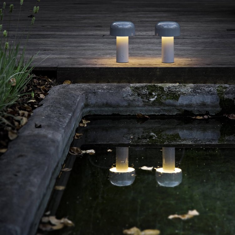 Agari mushroom table lamp, cordless dimmable LED touch light, cosy mood lighting
