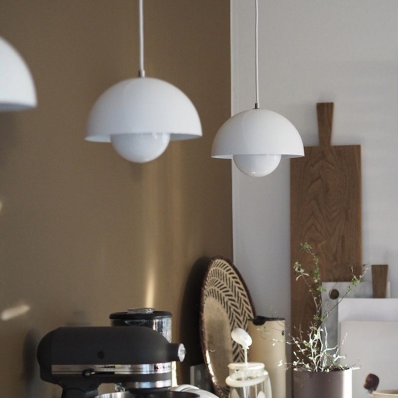 Nordlicht pendant light with planter, Scandinavian E27 hanging light, with plant