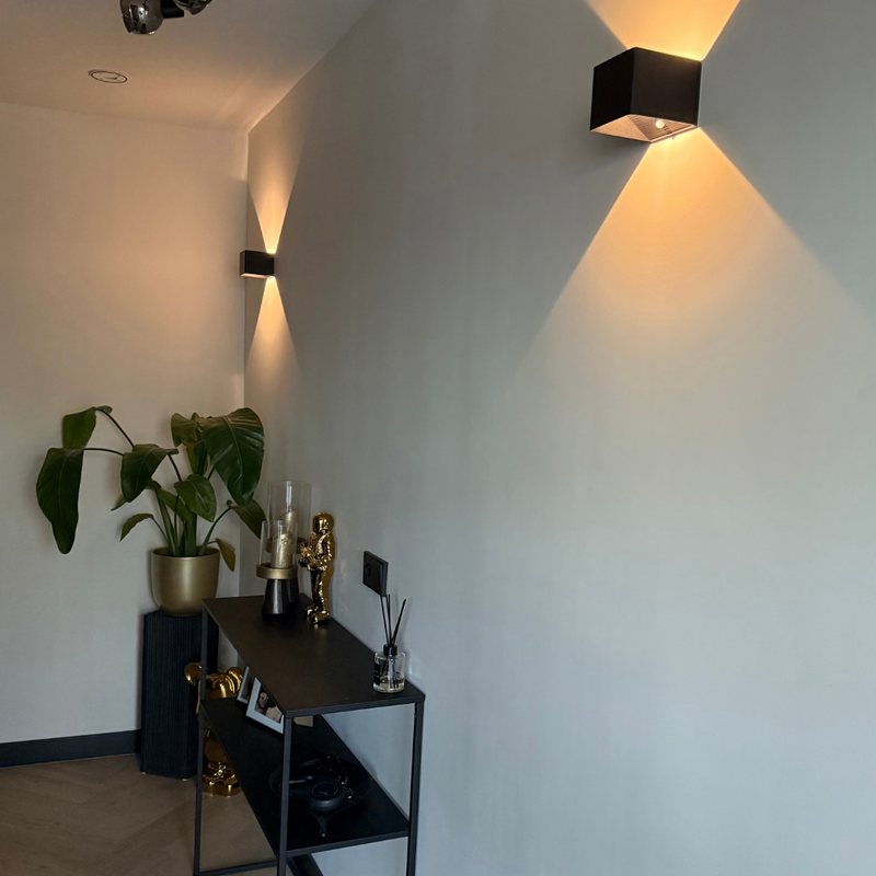 MovoLuxe Premium wall light installed in a modern living room, dimmable wall lamp with remote