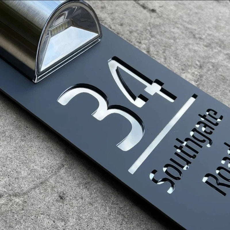 LichtHaus solar house number sign with laser engraving, detail view