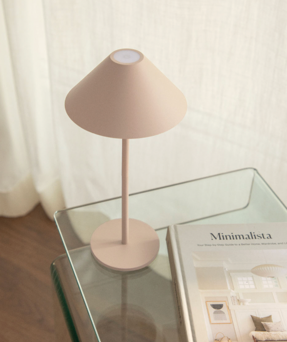 Cordless touch table lamp size comparison of the weatherproof design lamp for indoors and out